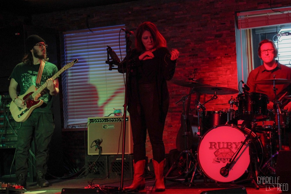 246b73b9-27da-4af7-a7c6-50e7e7e28f5e