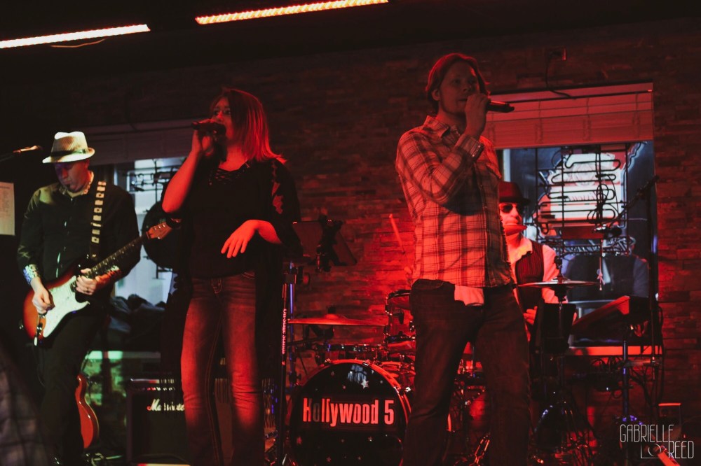 106423AF-45A8-44E9-9358-E7B66902EBE1