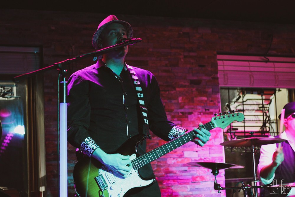 5F3C742C-2FB1-4948-A6AF-276B59C6E713