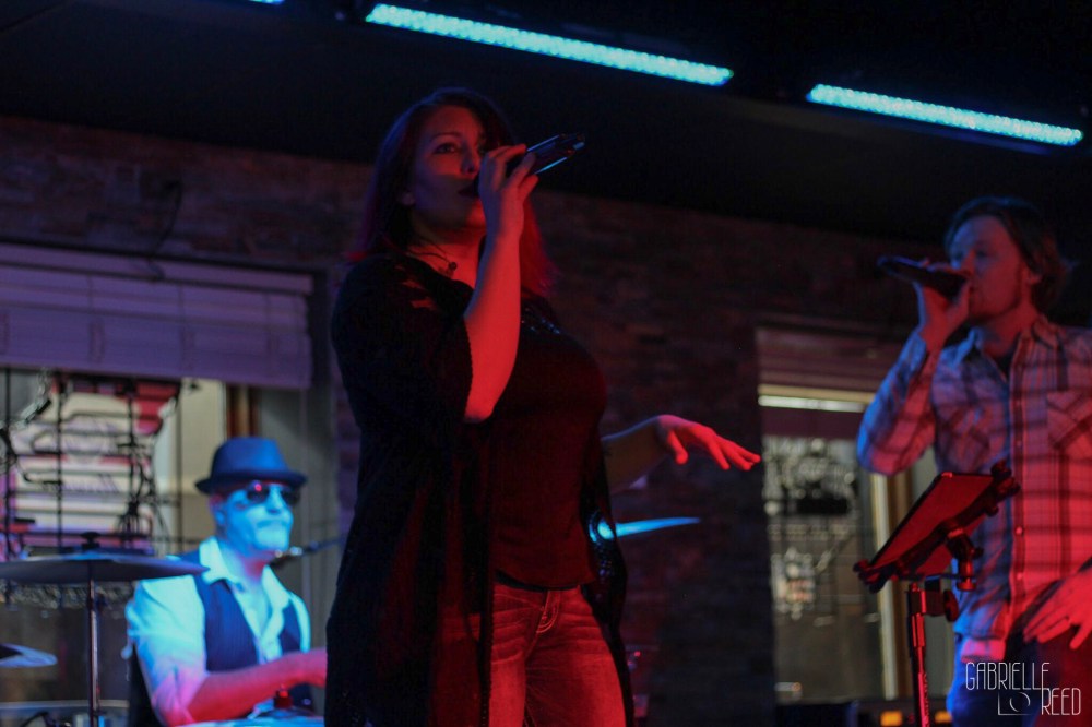 D6B9B292-DD26-41B4-AE34-F7B117CD48F6