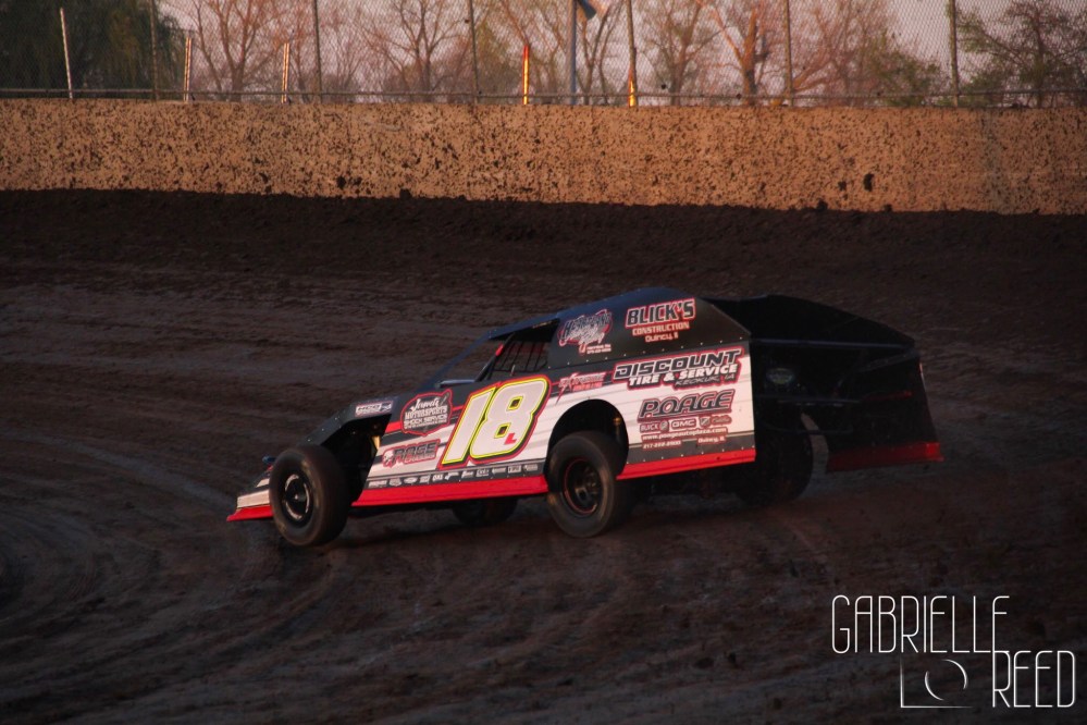 9B97B835-01D5-4775-9932-D833A150ACF5