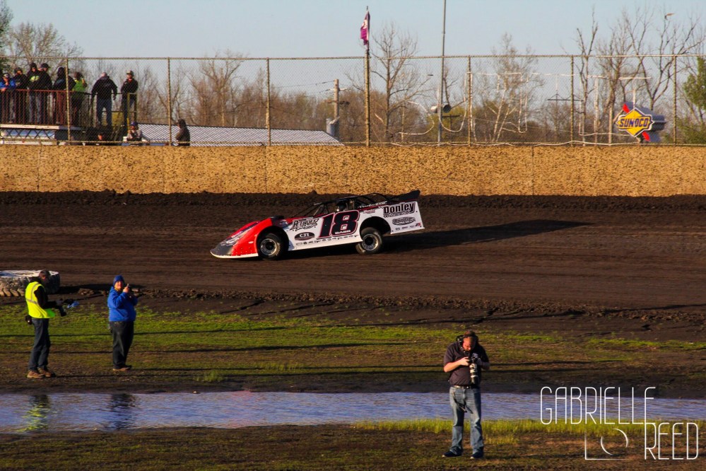 9F8064F8-8513-433D-9334-5C6568AA8822