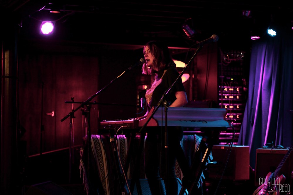 206421EB-1273-48D6-9D24-881CEBCA1B12