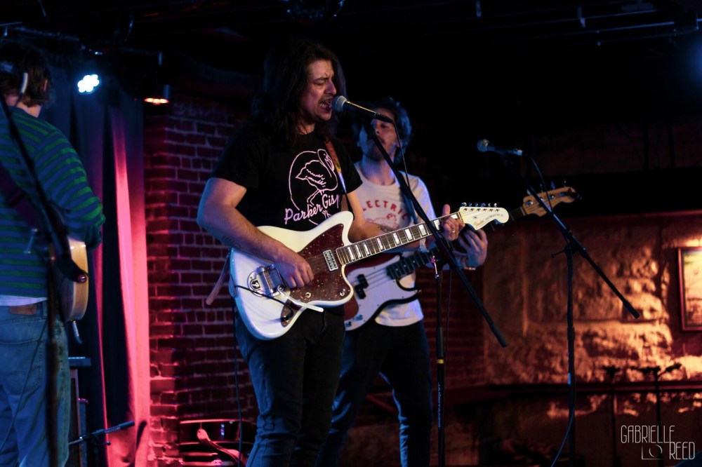 23210863-1932-4591-A8E8-7936704851AC