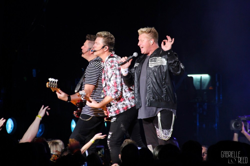 33932E95-E4CF-4B55-A8F0-9FC61F27FA10