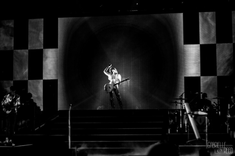 44155CF6-3A75-4FD0-BEB0-D32ED24BD750