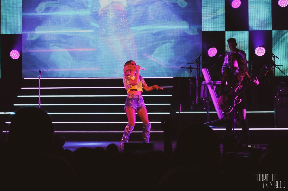 D6543CE1-8B05-49BB-9E82-58C64D82583D