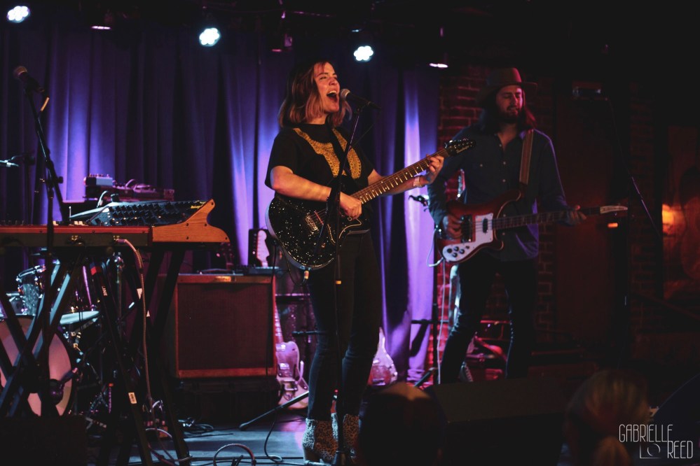 F87E28A1-CA52-457D-A774-9F2C38E4A9CF